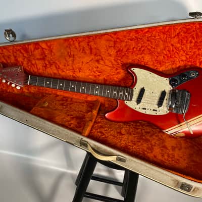 Fender Mustang Guitar with Rosewood Fretboard 1969 - 1973 - Competition Red image 21