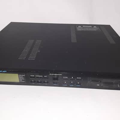 Roland S-760 Digital Sampler, video expansion and screen image 3