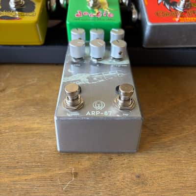 Walrus Audio ARP-87 Multi Function Delay Limited Edition - Platinum Series Guitar Effects Pedal image 5
