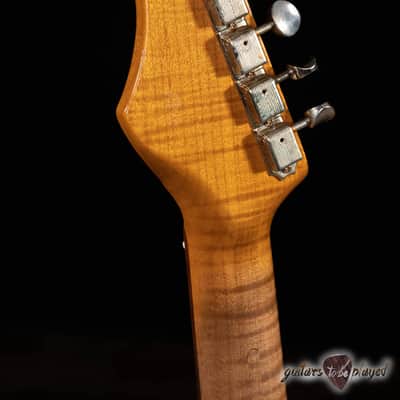 Shabat Lynx HSS Alder S-Style w/ Flame Roasted Maple & Rosewood – Shell Pink image 8