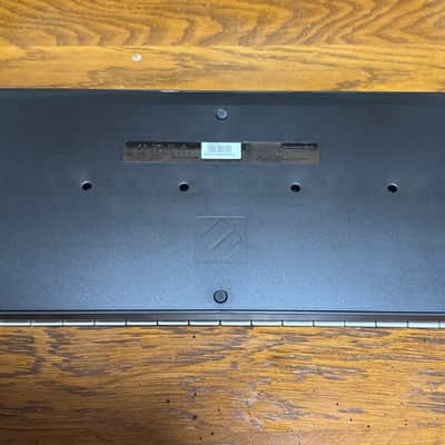Novation Launchkey Mini 37 MKIV MIDI Keyboard image 5