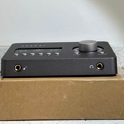 Universal Audio Arrow 2x4 Thunderbolt 3 Interface with Solo DSP Processor image 5