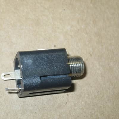 TWO lightly used genuine BOSS OUTPUT jacks (for compact sized pedals) + nuts & washers - ONE jack has two wires (blue & yellow) attached to it - they work fine (specifically from 2010 (but can be used on other year BOSS pedals) NO pedal / NO other parts image 15