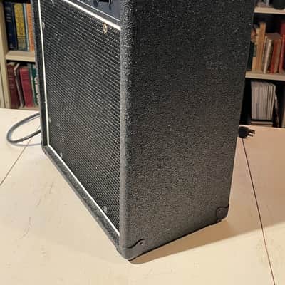 Kustom 1 Lead solid state guitar amplifier 1979-1980 image 5