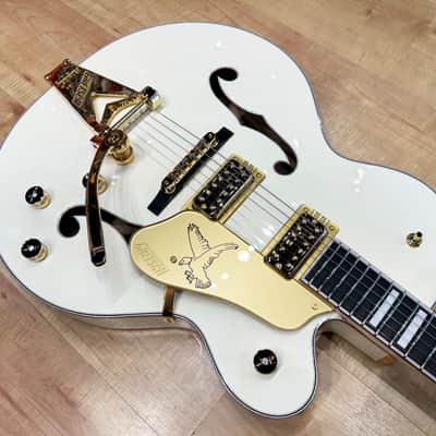 Gretsch G6136T-MGC Michael Guy Chislett Signature Falcon Hollow Body Guitar - Vintage White image 6