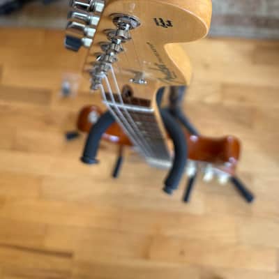 Fender Limited Edition Channel Bound American Professional Ash Stratocaster 2018 - Honeyburst image 4