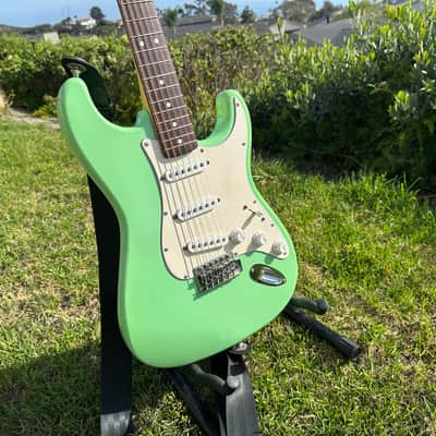 Video! Fender Partscaster Strat 2004 - Surf Green image 6
