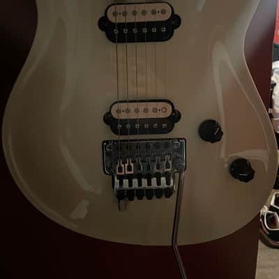 EVH Wolfgang Special with Ebony Fretboard 2018 - Present - Ivory image 1