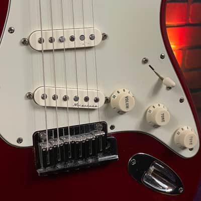 1998 Fender American Deluxe Stratocaster MN Crimson Red Transparent w/ Hard Case image 3