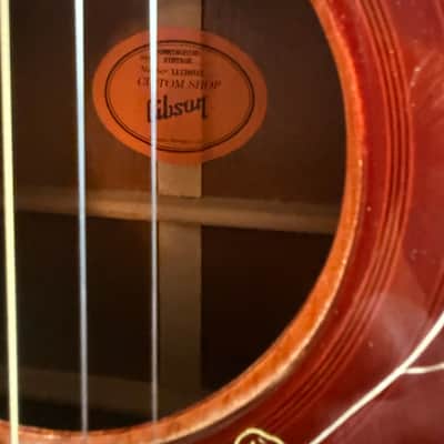 Gibson Hummingbird Vintage 2018 Custom Shop aged Sitka Spruce Top image 6
