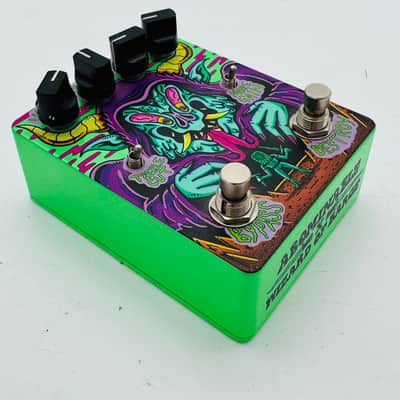 Abominable Electronics Wizard of Barge - Green image 3