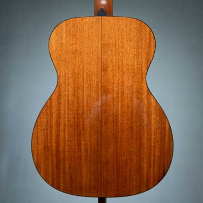 Martin 000-18 Standard Series Auditorium Size Acoustic Guitar - 3027557 image 2