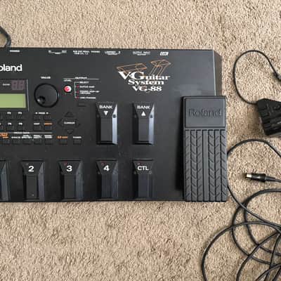 Roland VG-88 Guitar Synthesizer System w/ Roland GK-2A Divided Pickup 2000 - 2007 - Black
