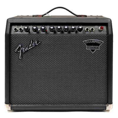 Fender Champion 300 2-Channel 30-Watt 1x10" Guitar Practice Amp with Onboard Effects 2004 - 2007