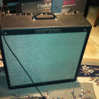 Fender Hot Rod DeVille 212 3-Channel 60-Watt 2x12" Guitar Combo 1996 - 2001 - Black image 2