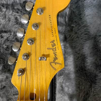 Fender JV Modified '50s Stratocaster HSS 2022 - 2024 - 2-Tone Sunburst image 5