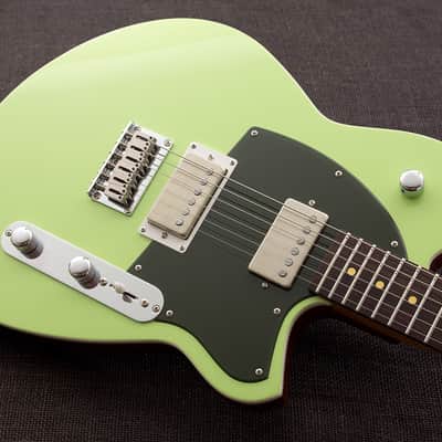 Reverend Charger HH Citrus Cream image 5