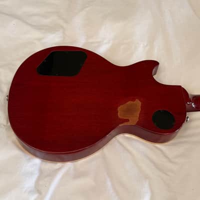 2019 Gibson Les Paul Standard - Cherry Sunburst - Free Pro Setup image 8