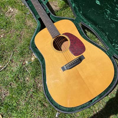Martin Vintage Series D-18V 1996 - 2011 - Natural image 1