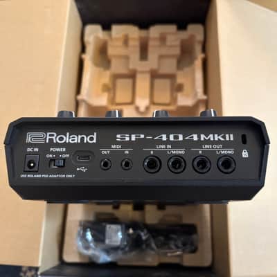 Roland SP-404MkII 2021 - Present - image 4