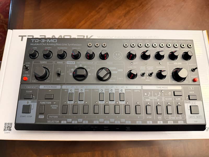 Behringer TD-3-MO-BK Modded Out Analog Bass Synthesizer image 1