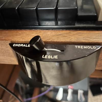 Hammond B-2/3 organ mahogany and Leslie 147 speaker image 4