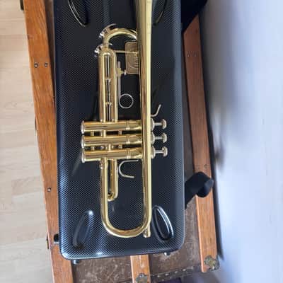 Bach TR200 Bb Trumpet - LIKE NEW image 5