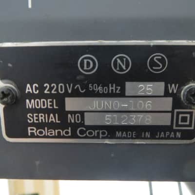 Roland Juno-106 just serviced, with original voices and fully working image 11