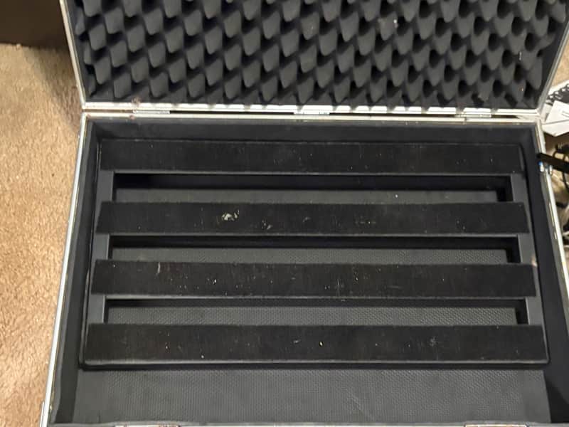 Pedaltrain Classic 2 with Tour Case