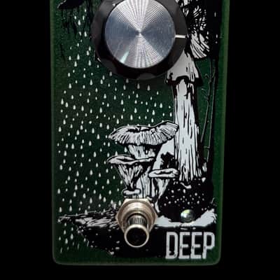 Pine Box Customs Deep “Wild Series” Fuzz X7470 image 1
