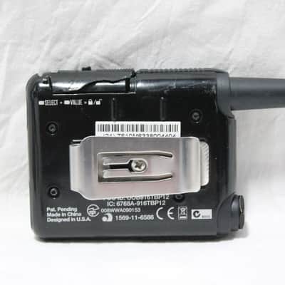 Line6 v55 TBP12 wireless transmitter belt image 2