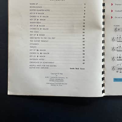 Fender Electric Guitar Course Book Two 1966 / Vintage Case Candy image 2