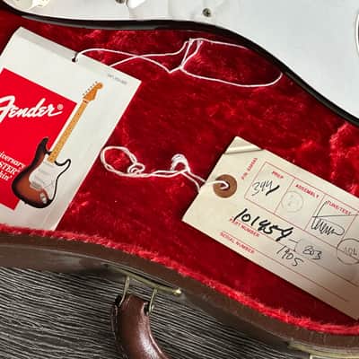 1994 Fender Stratocaster 1954 Reissue 40th Anniversary with 2 Cases Serial# 1905 image 9
