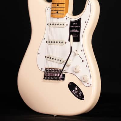 Fender Vintera III Late '60s Stratocaster, Maple FB, Olympic White image 2