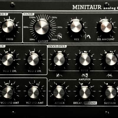 Moog Minitaur Analog Bass Monosynth Module Black image 2