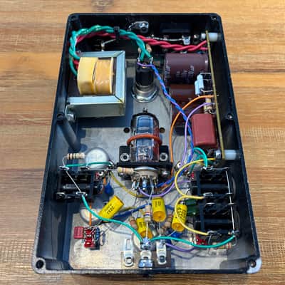 Arkham Oracle tube bass preamp image 3