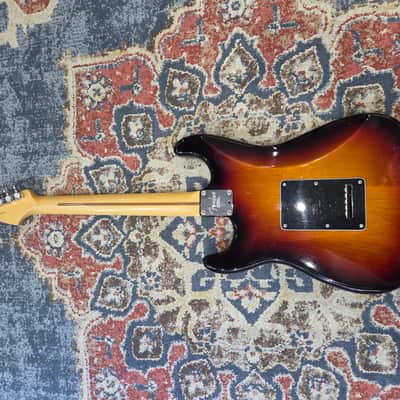 Used Fender American Stratocaster 3 color burst maple 2016 image 6