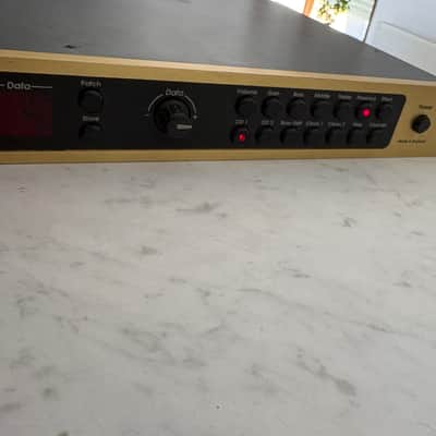 Marshall JMP-1 Valve MIDI Preamp 1992 - 2007 - Gold image 5