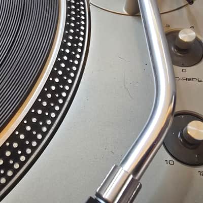 Technics SL-1300 Direct Drive Automatic Player System Turntable 1974 - 1978 - Silver image 5