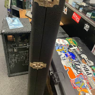 Fender Telecaster or other BASS Lefthanded Case 1965-67 - Black tolex image 11