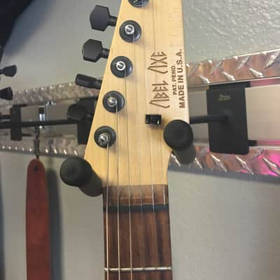 Abel Axe Strat Purple Plus FREE gig bag image 3