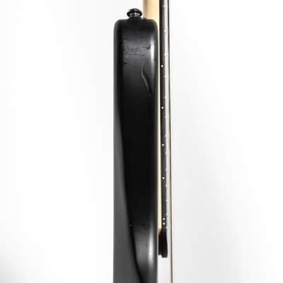 Kramer D-1 Bass, Satin Black | Demo image 10