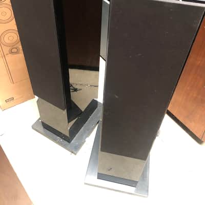 B&W Bowers& Wilkins  CM9 image 1