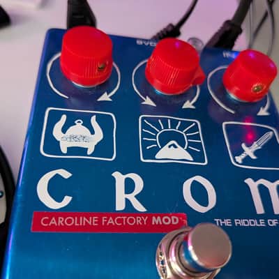 Caroline Guitar Company CROM Limited Edition - Blue image 4