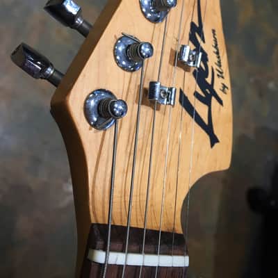 Lyon by Washburn Strat Black image 11