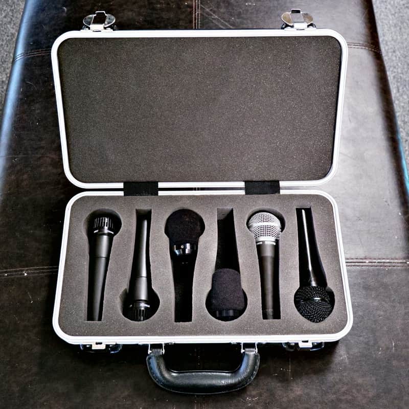 Multiple Brands Gator Microphone Case with 2x Shure SM57, 1x Shure SM58, & 1x Audix OM-5 image 1