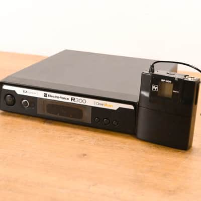Electro-Voice (EV) R-300 Receiver w/ BP-300 Bodypack - Band C (NO PSU) CG010X0 image 1
