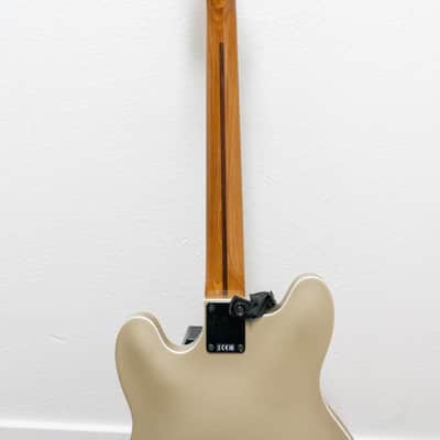 Fender Tom DeLonge Starcaster image 9