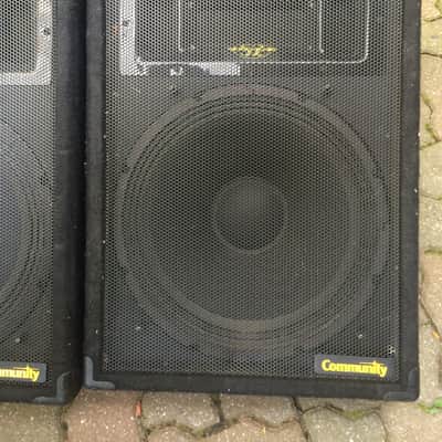 LOT of four Community CSX-38 late 1990's - Black carpeted, metal grill image 2