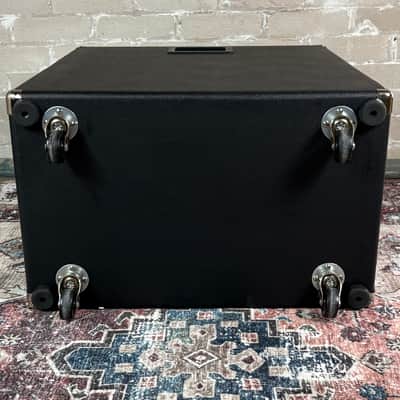 2017 Fender Rumble 410 500 Watt 4x10 8 Ohm Bass Guitar Speaker Cabinet W/ Cover! image 4